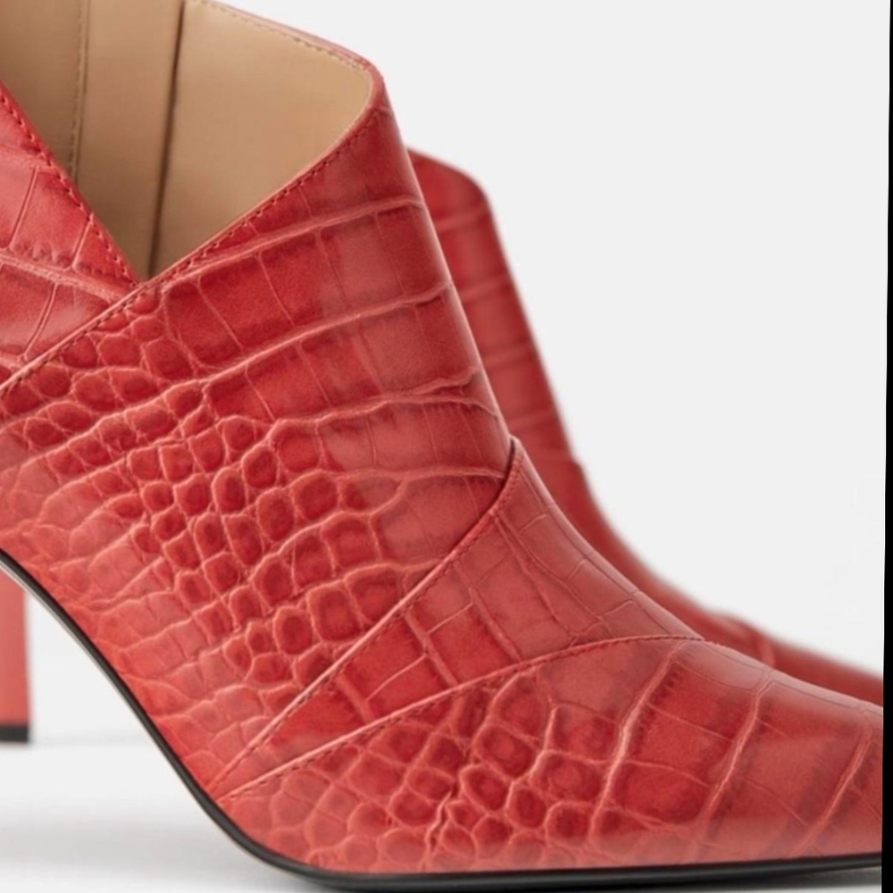 Zara Trafaluc Pointy Toe Red Faux Leather Animal Print Heel Ankle Bootie - Picture 9 of 9